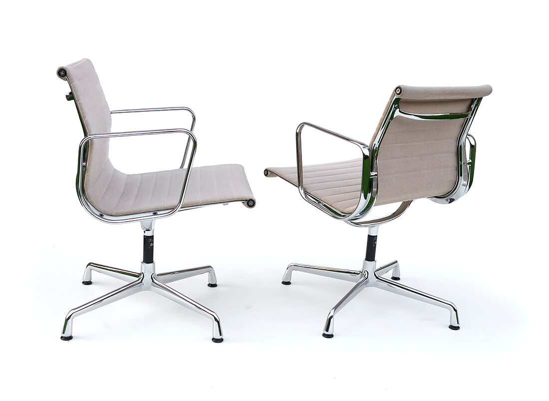 Pair swivel armchairs Vitra Aluminium Chair EA 108 design Ray & Charles Eames 60s 70s