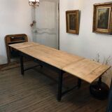 Farm table