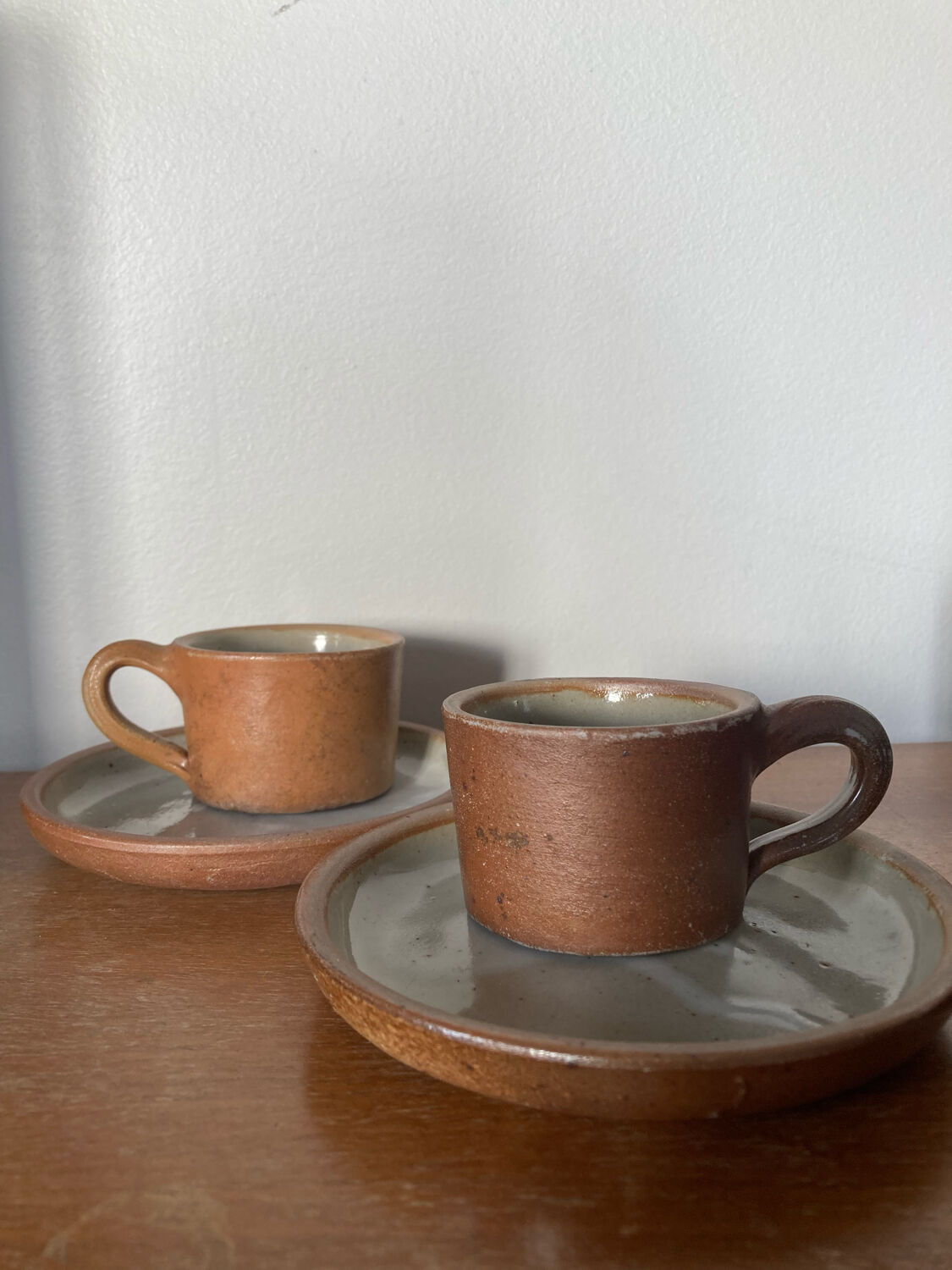 Sandstone cups