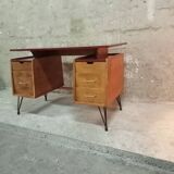 50's desk