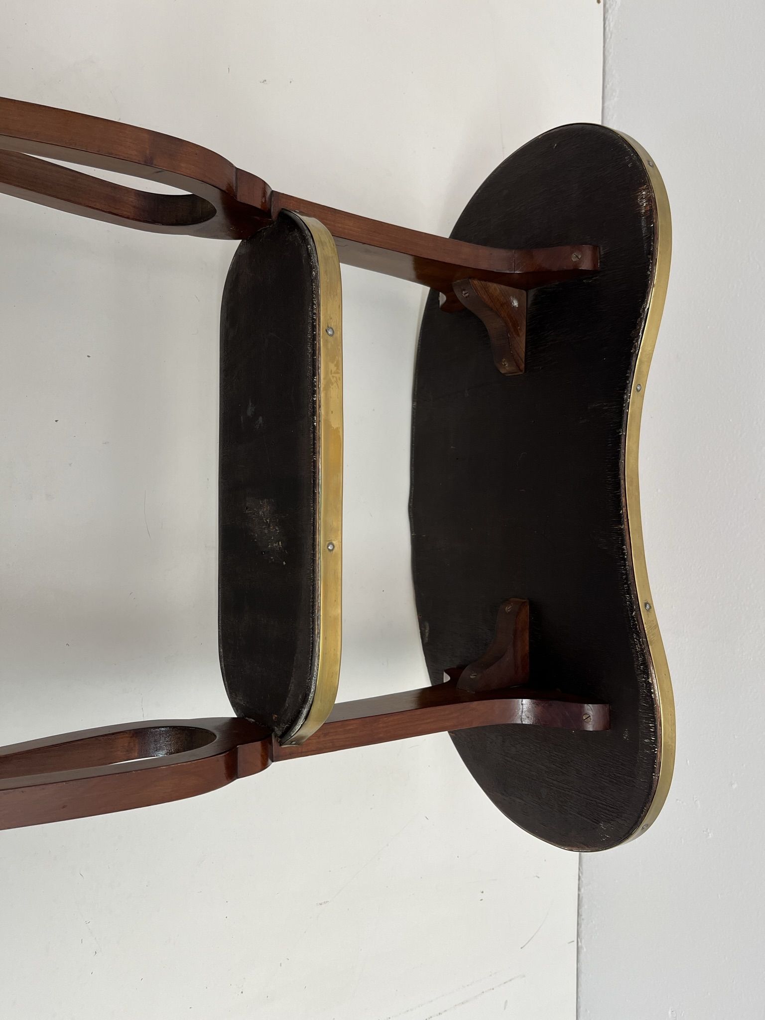 Table Desserte Rognon in Mahogany veneer, Louis XVI style