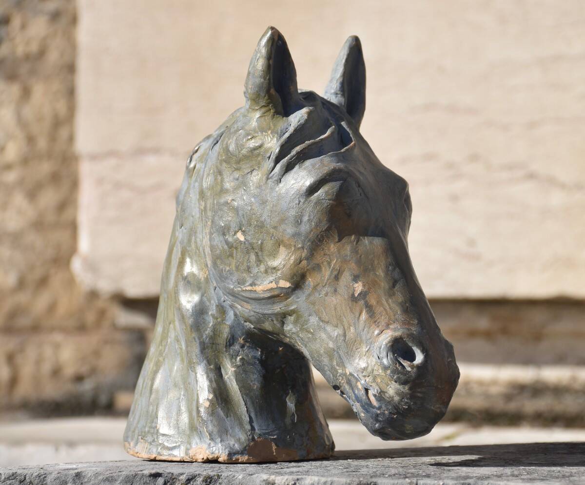 French school, Horse's head (circa 1940)