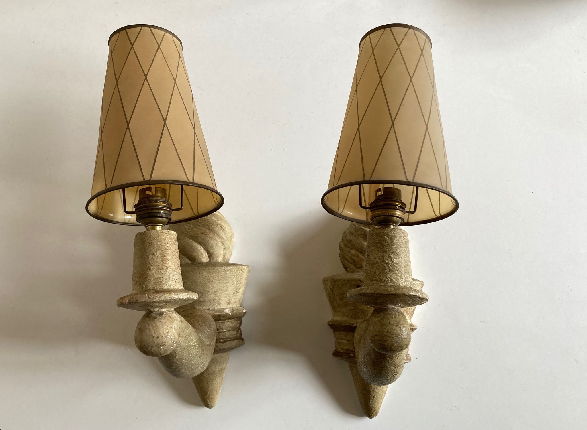 Pair of Arlus torchlight wall light in art deco plaster 1950