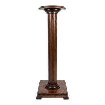 Solid oak column pedestal