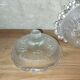 Bonbonnière sur pied en verre moulé – Décor texturé vintage