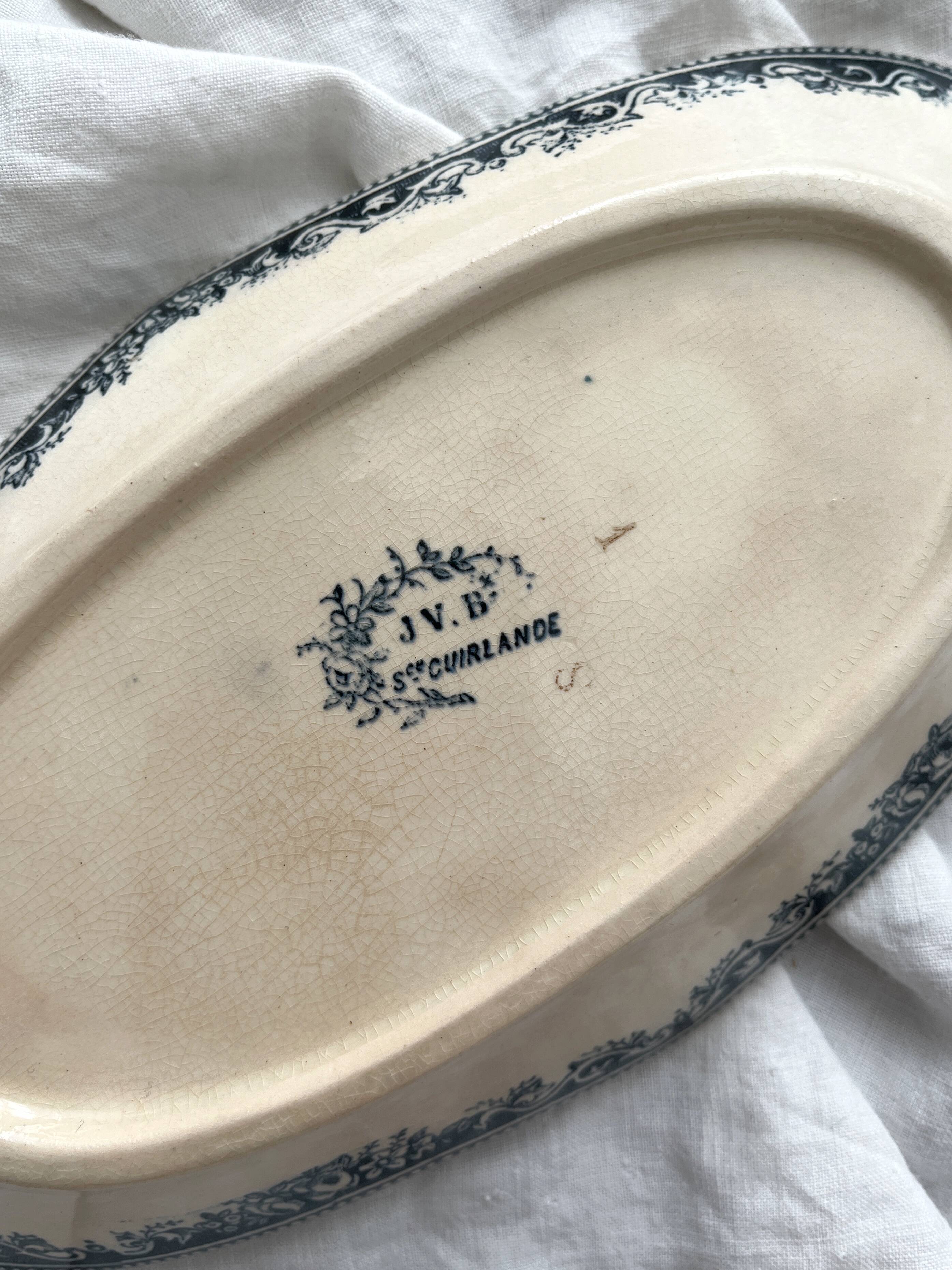 Ironware dish "Garlande Service" JVB Jules Vieillard Bordeaux