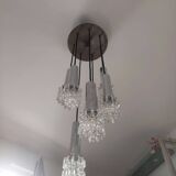 Chandelier, 7-light cascade suspension.