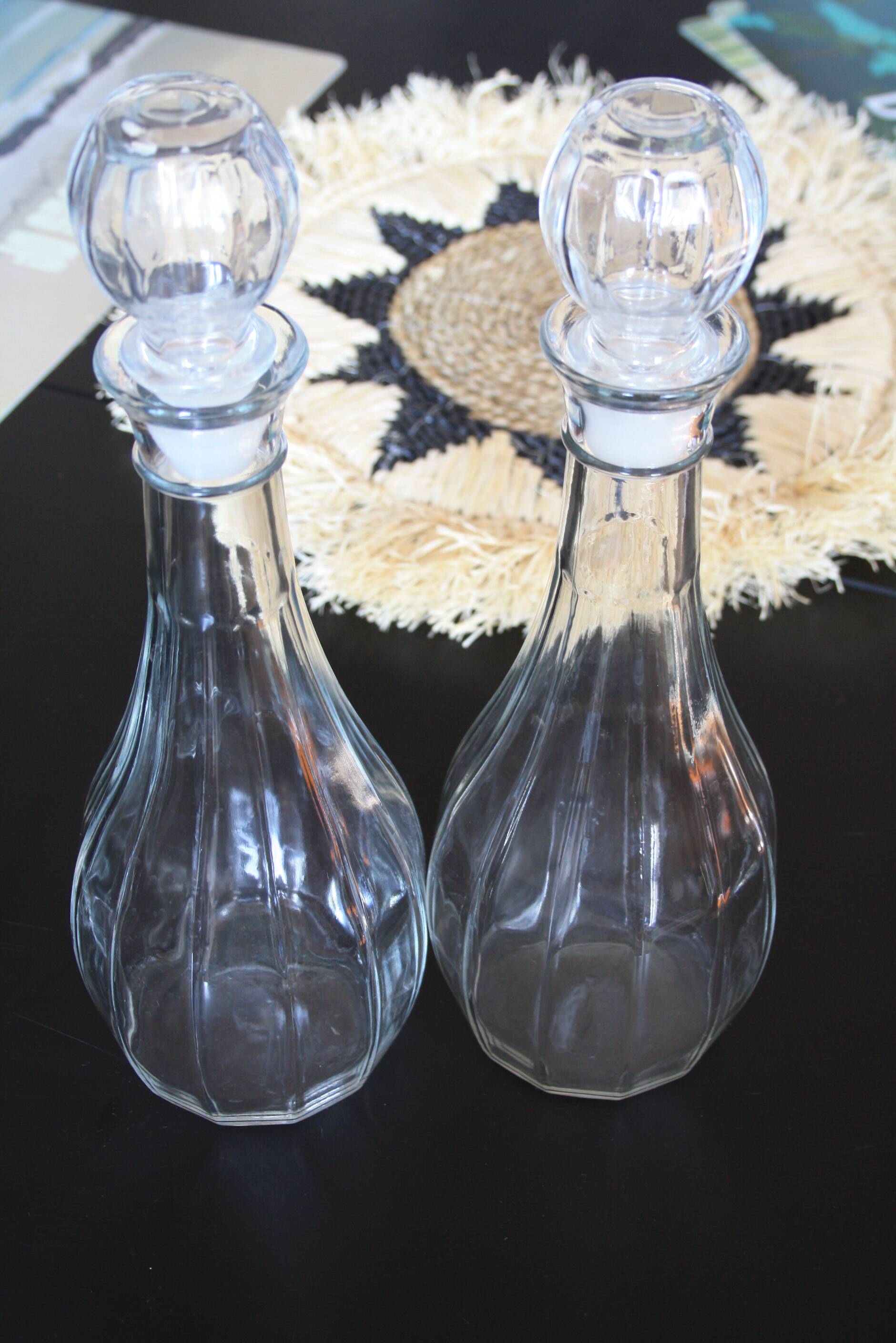 2 carafes en verre Fidenza