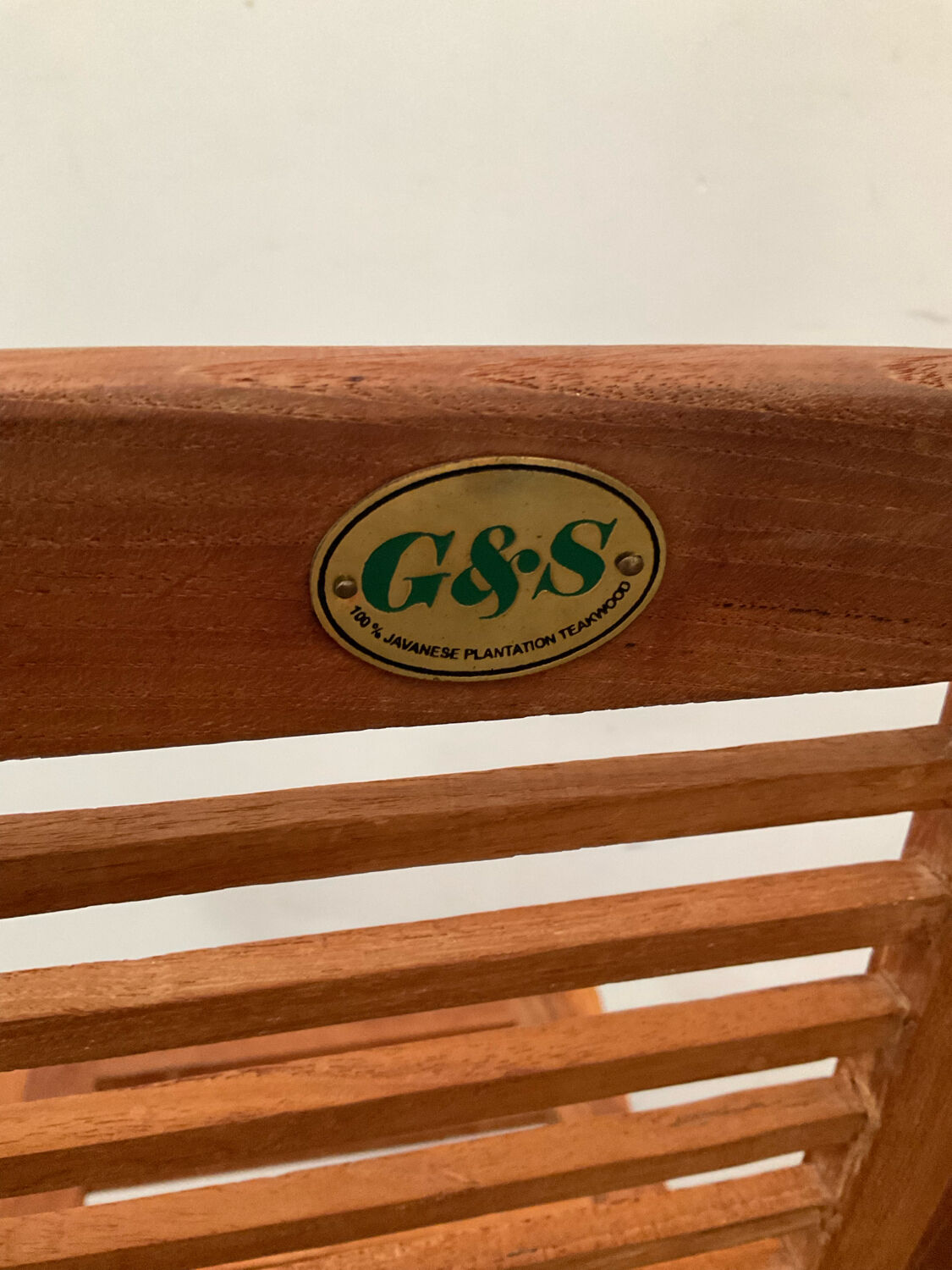 Folding teak children's chair