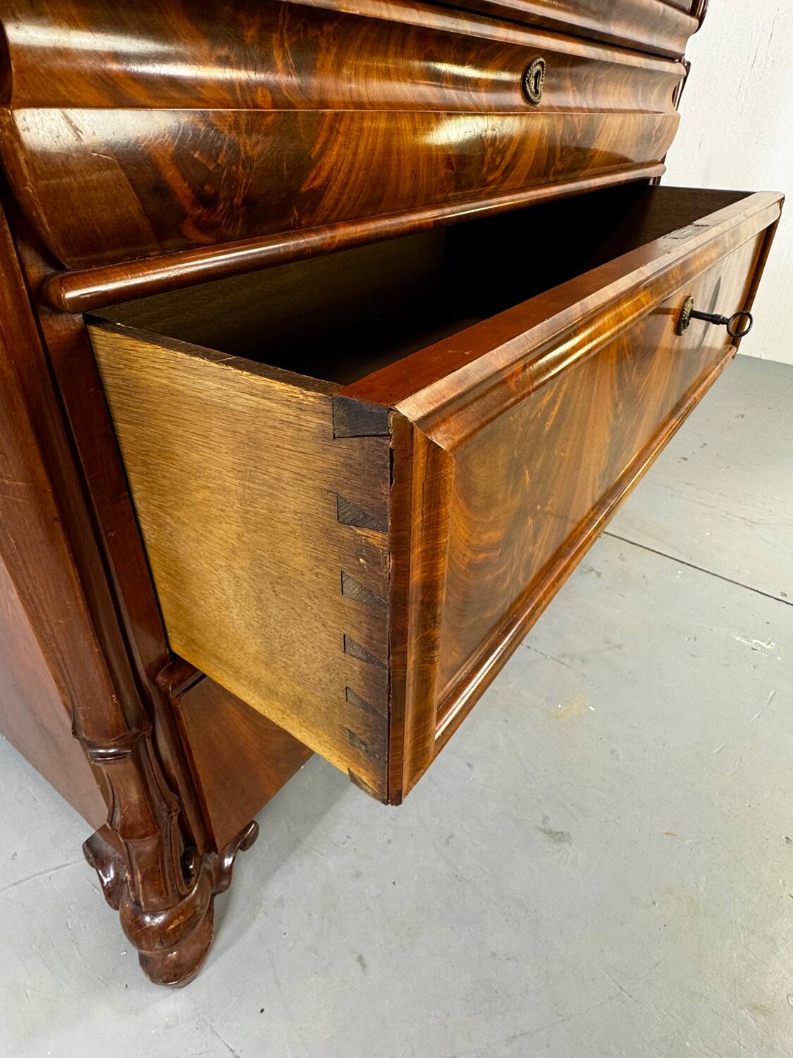 Well made Vintage Biedermeier Oak and Mahogany Secretaire desk, 1860