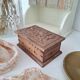 Boîte en bois vintage