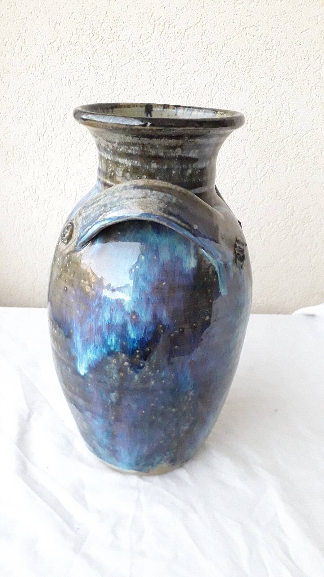 Avonts glazed stoneware vase