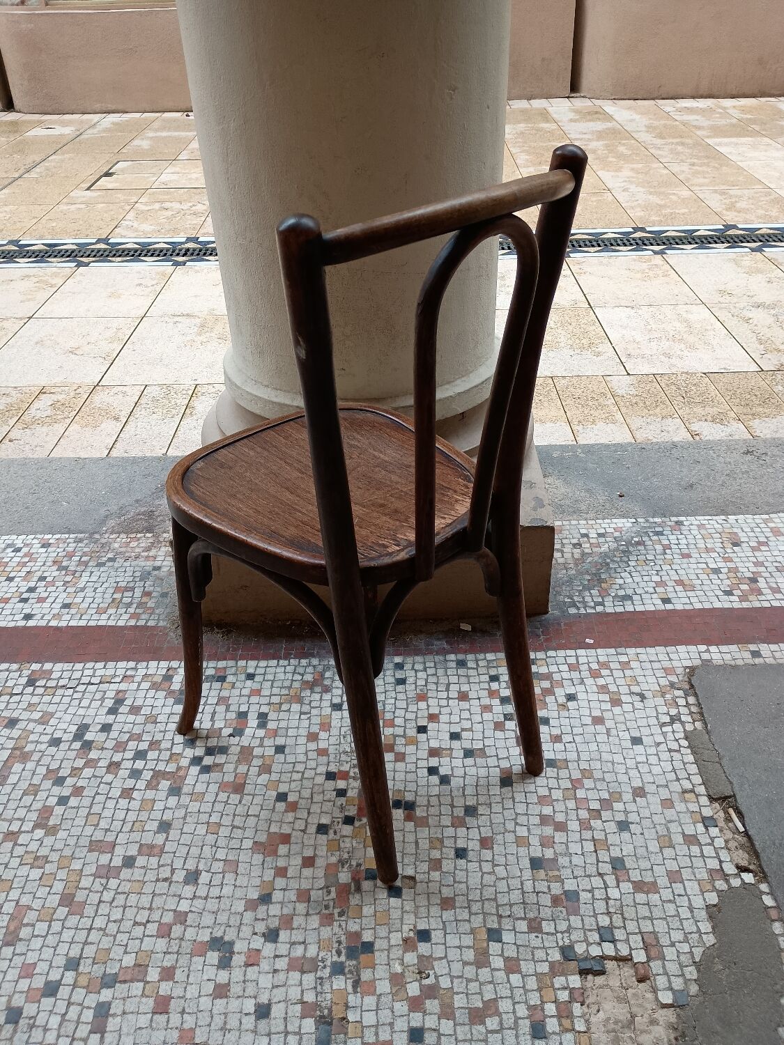 Bistro chair