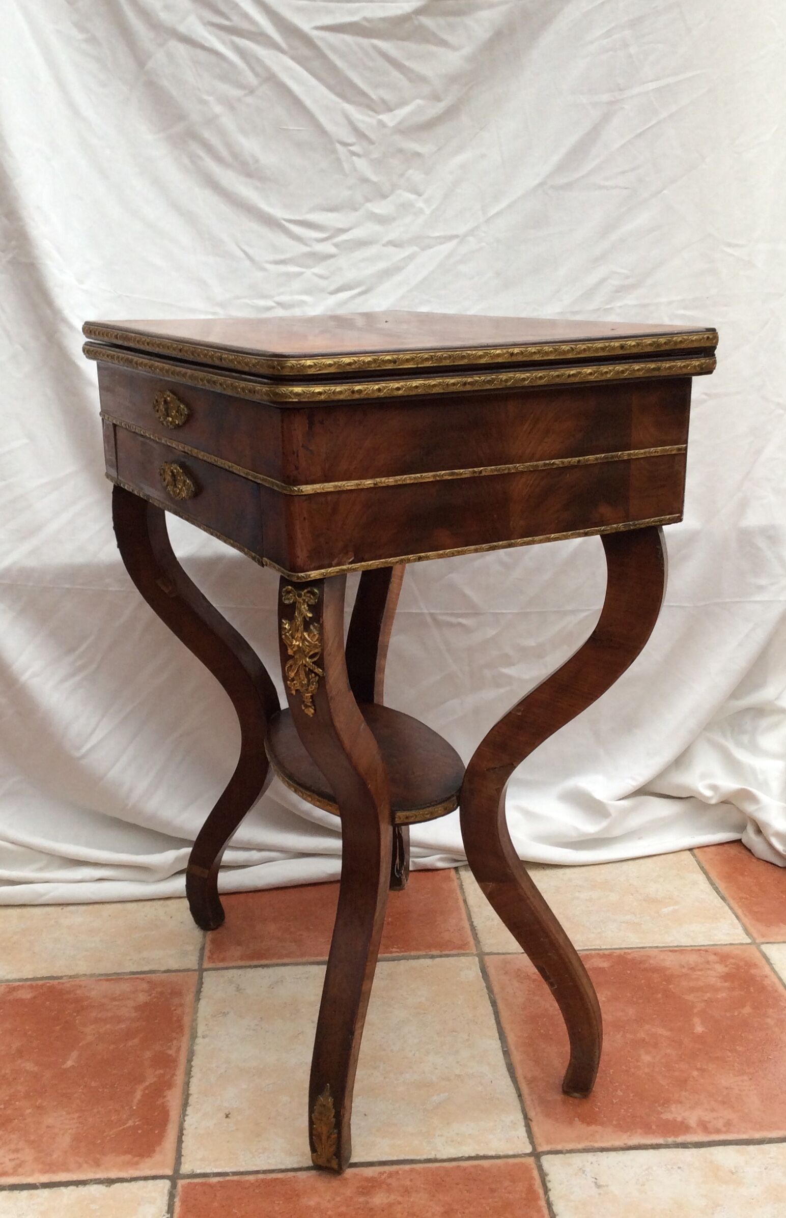 XlXth century wooden and bronze chiseled size: height -72cm- width -55cm Pr-38cm