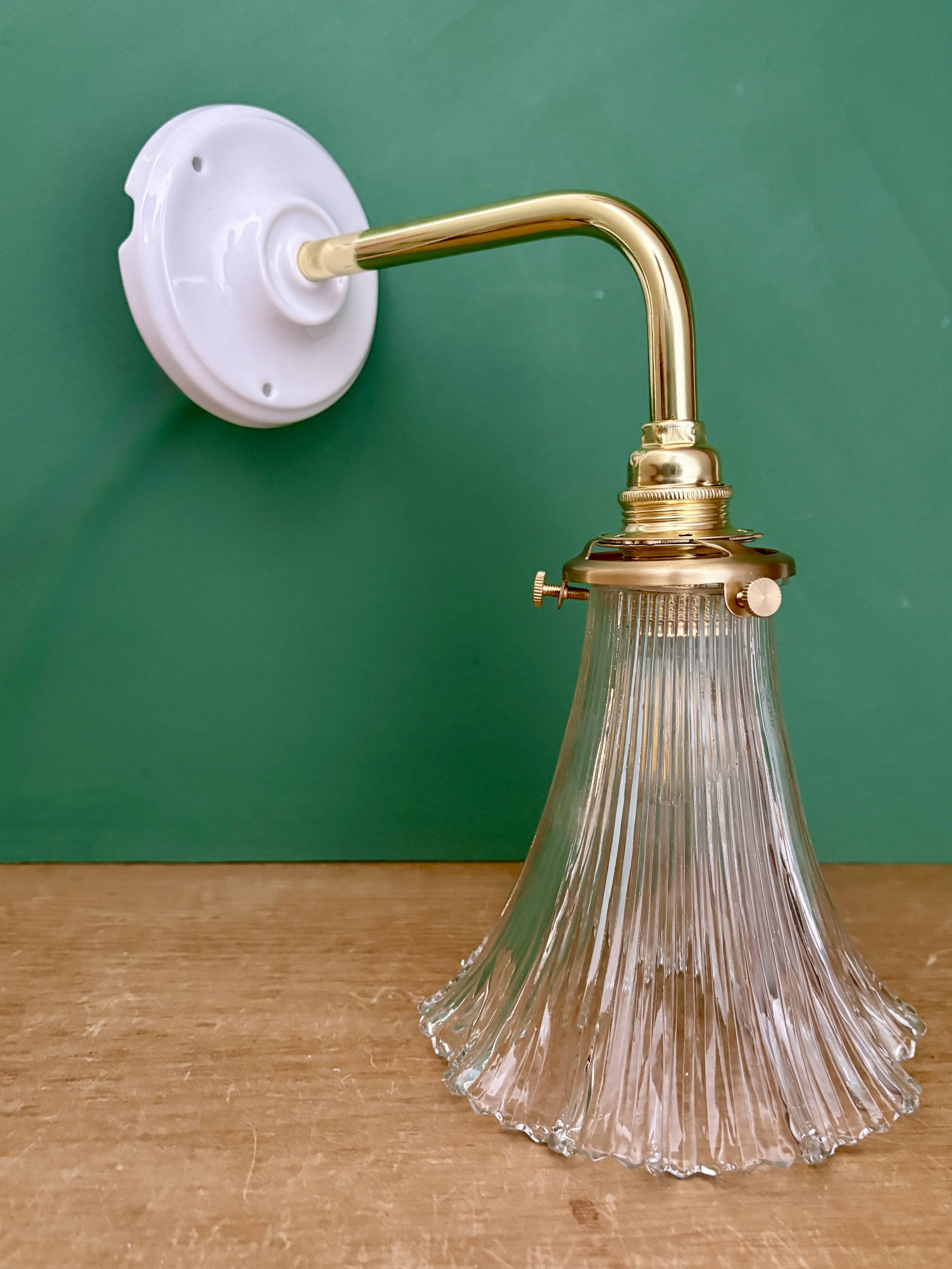 Vintage tulip angled wall light in holophane glass