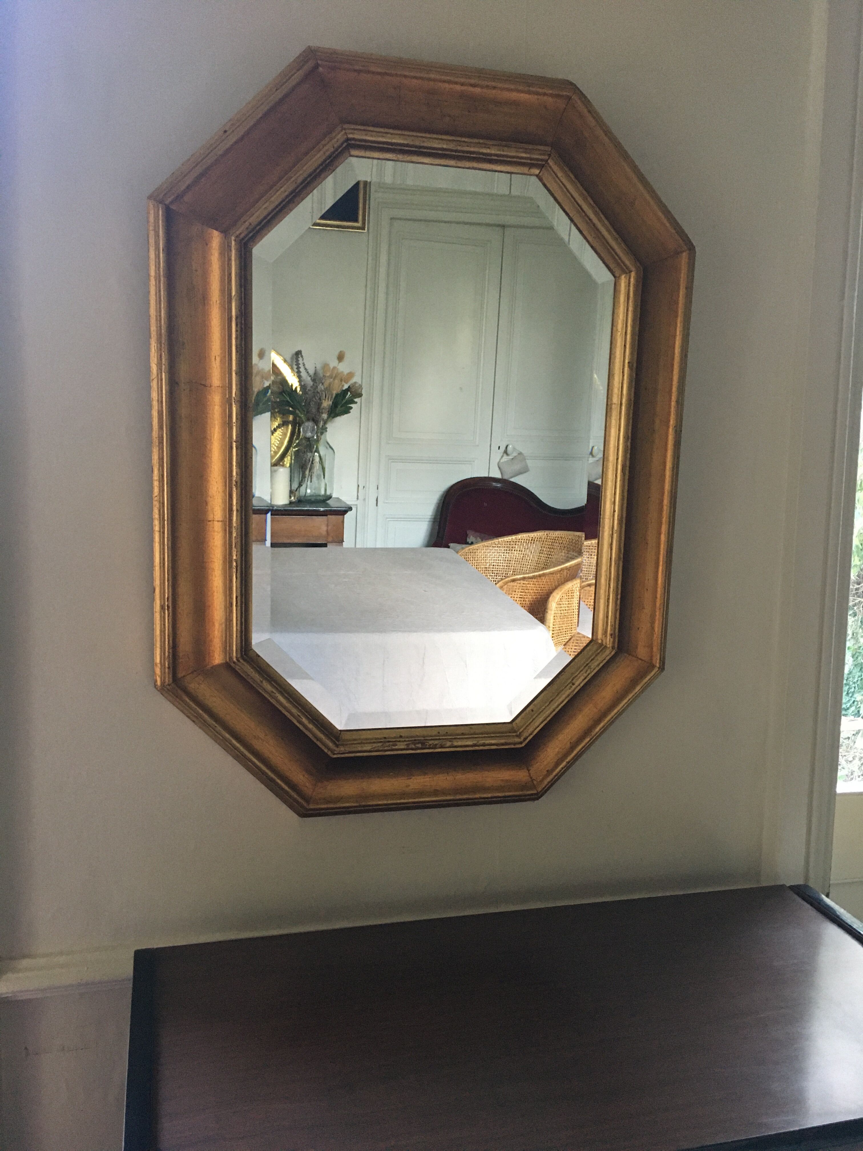 Octagonal mirror 78x58cm