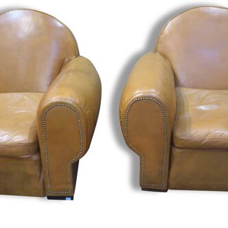 Pair of cubs Deco leather armchairs