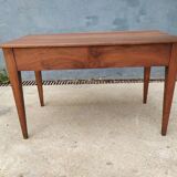Farm table