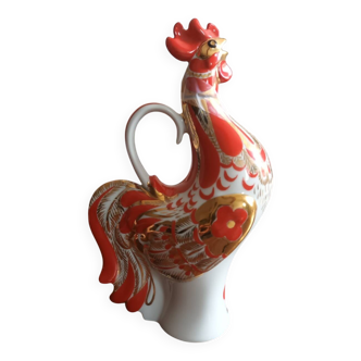 Rooster pitcher