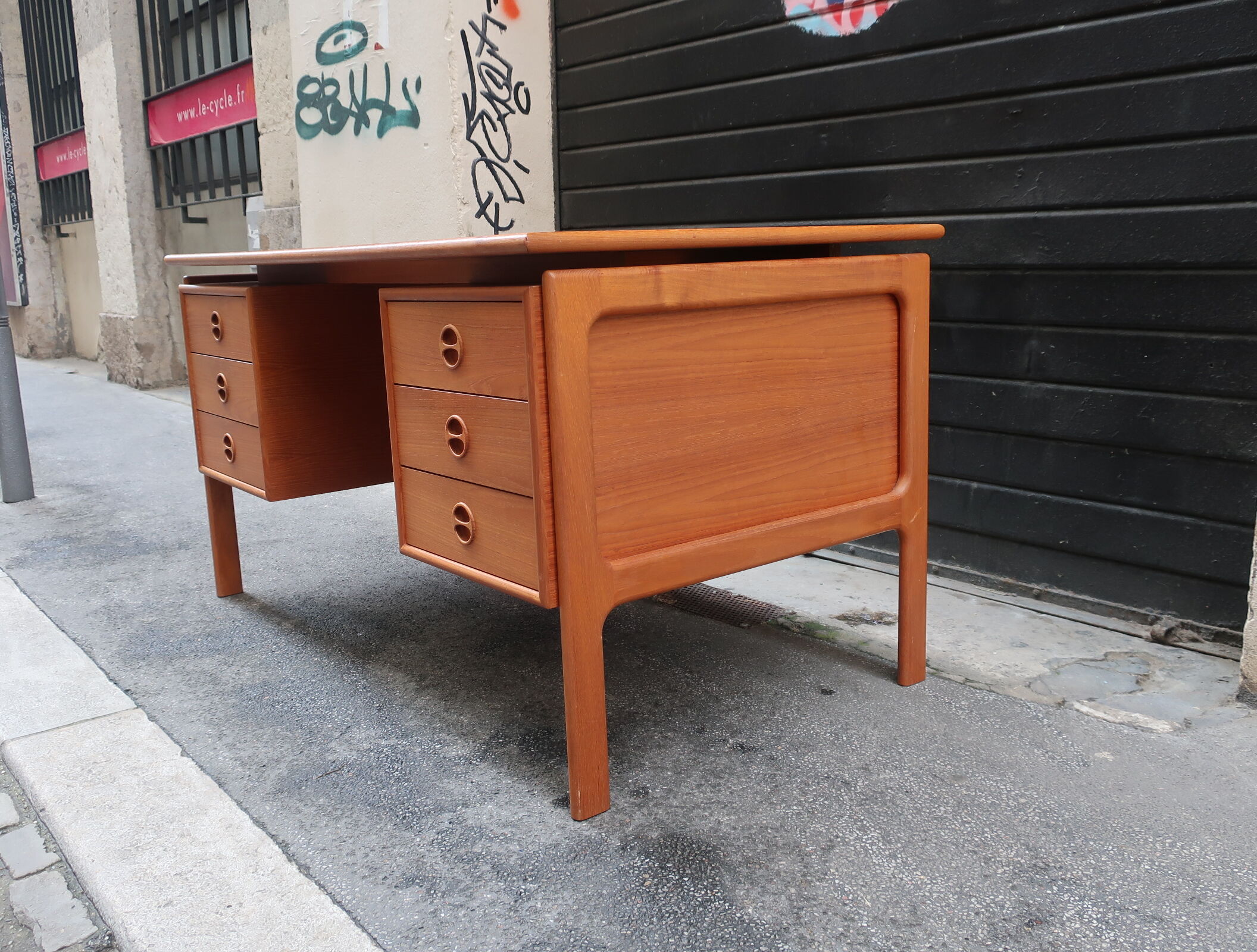 Teak desk from the 1960s