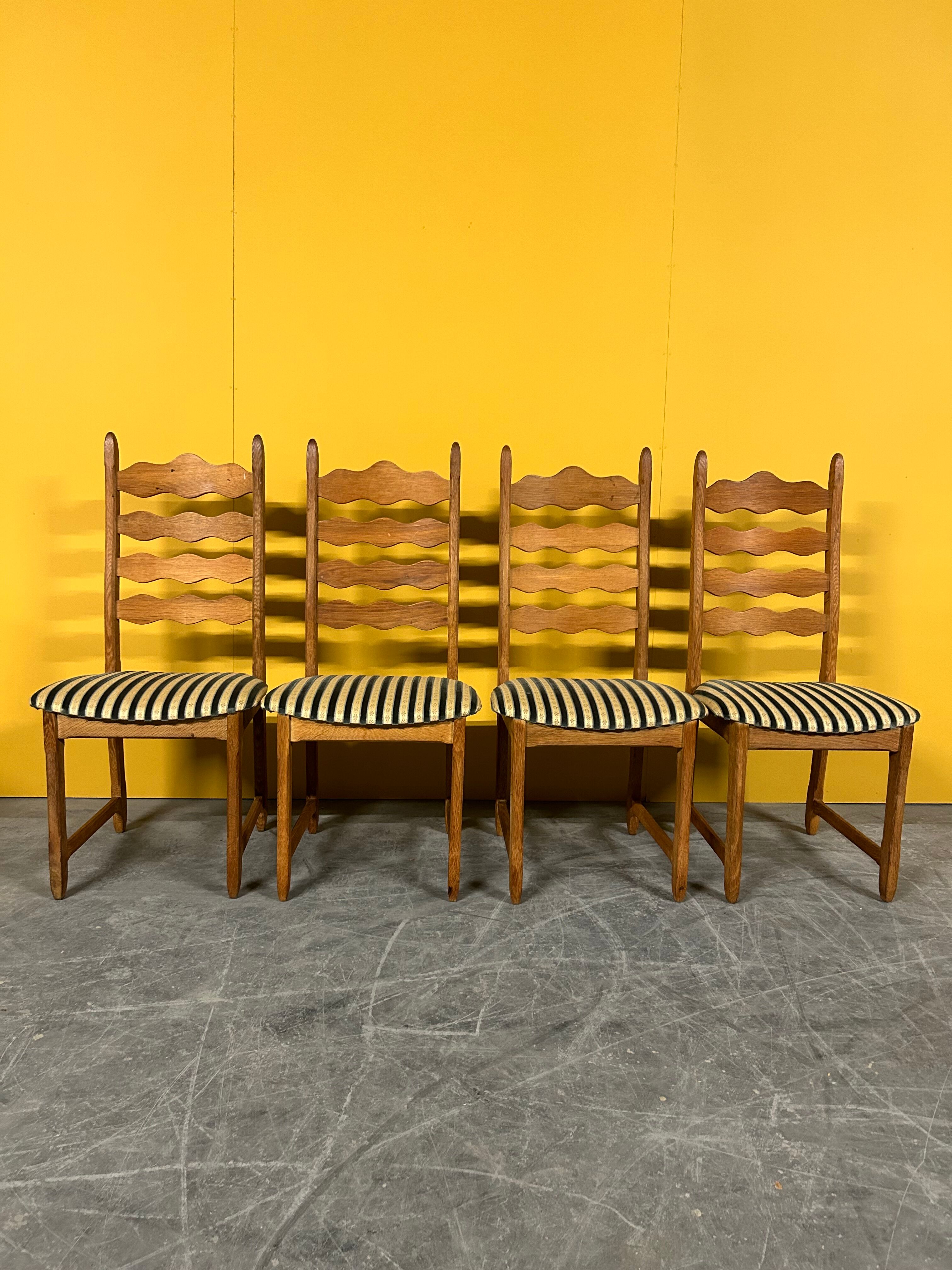 Set of 4 vintage oak dining chairs