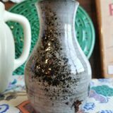 Small sanded vase on Loir
