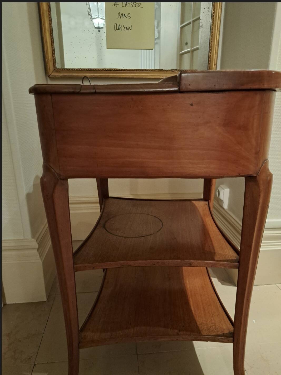 Table rafraîchissoir à bouteilles