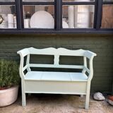 Restored storage bench