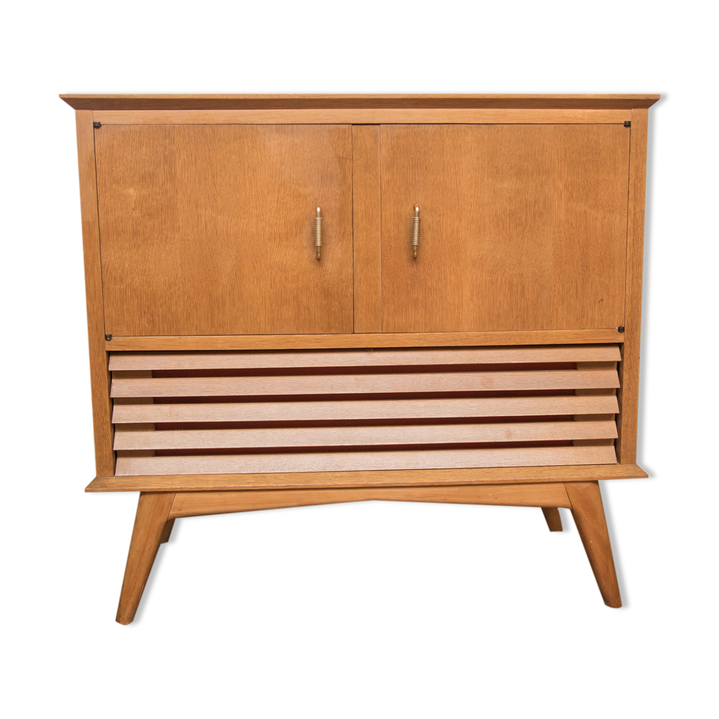 1950s vinyls dresser