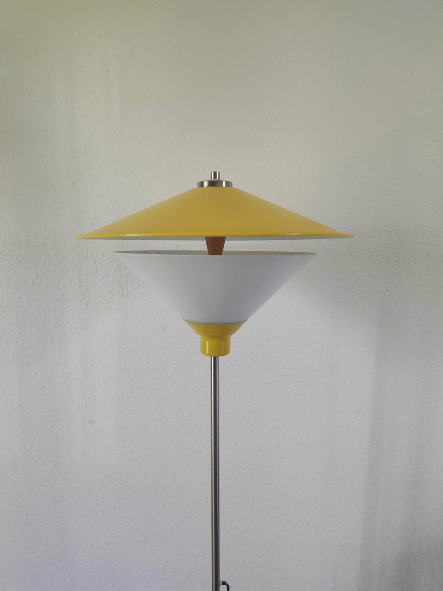 Vintage floor lamp 1980
