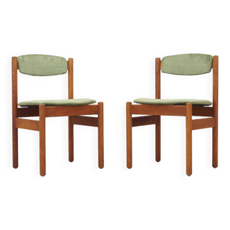 Ensemble de deux chaises en chêne, design danois, années 1960, designer : Jørgen Baekmark, éditeur : FDB Møbler