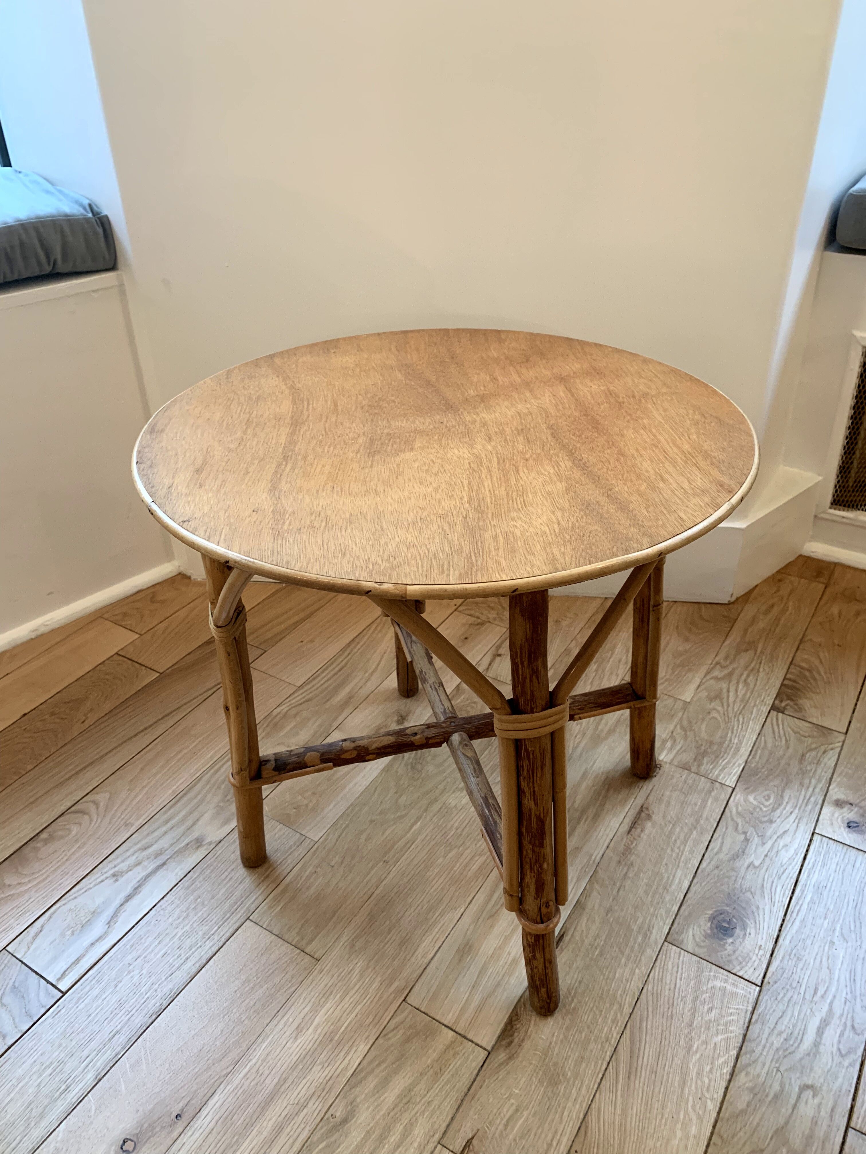 Round rattan side table