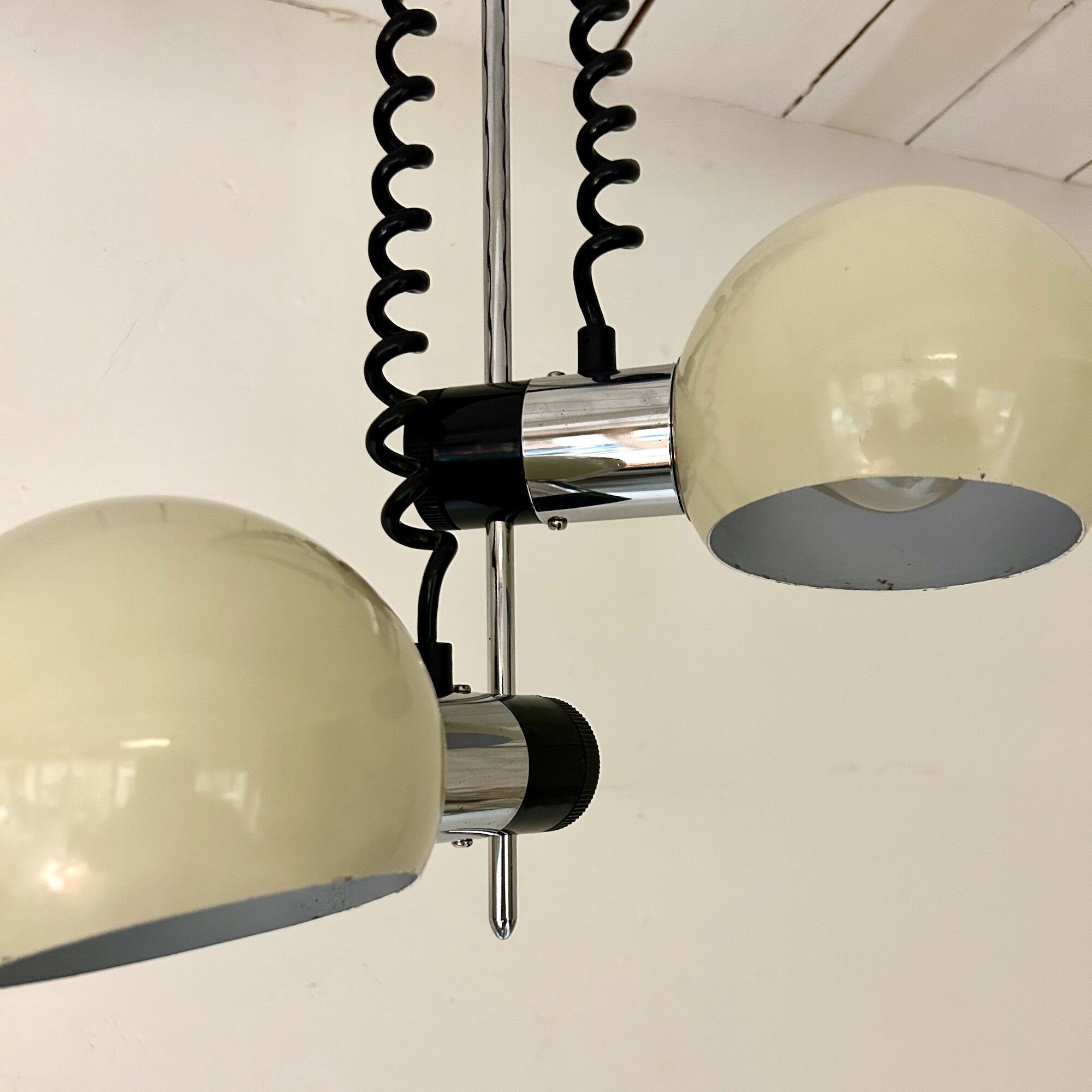 Suspension Eyeball