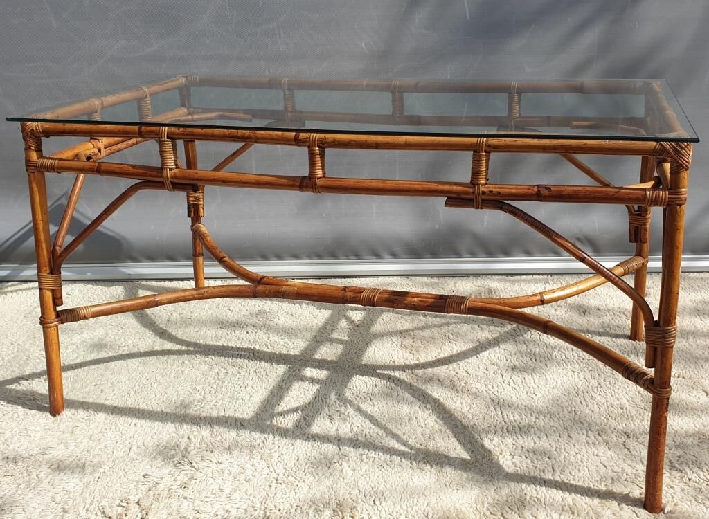 Table en rotin vintage