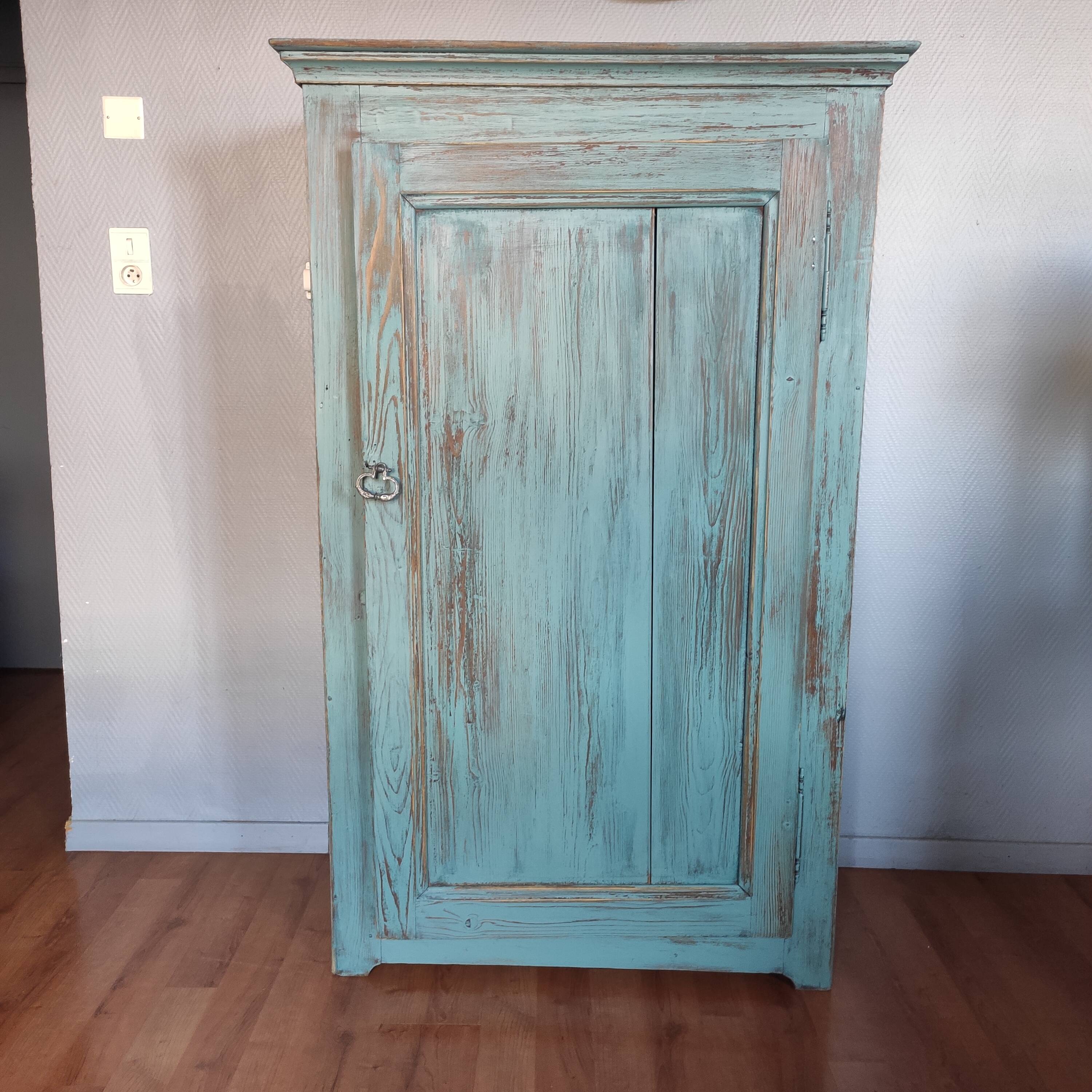 Parisian wardrobe old hosiery