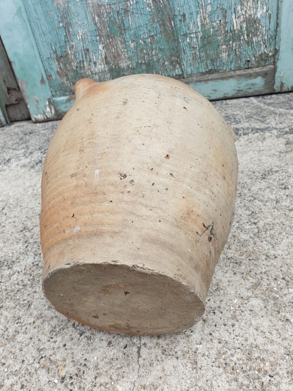Jug Old terracotta jar
