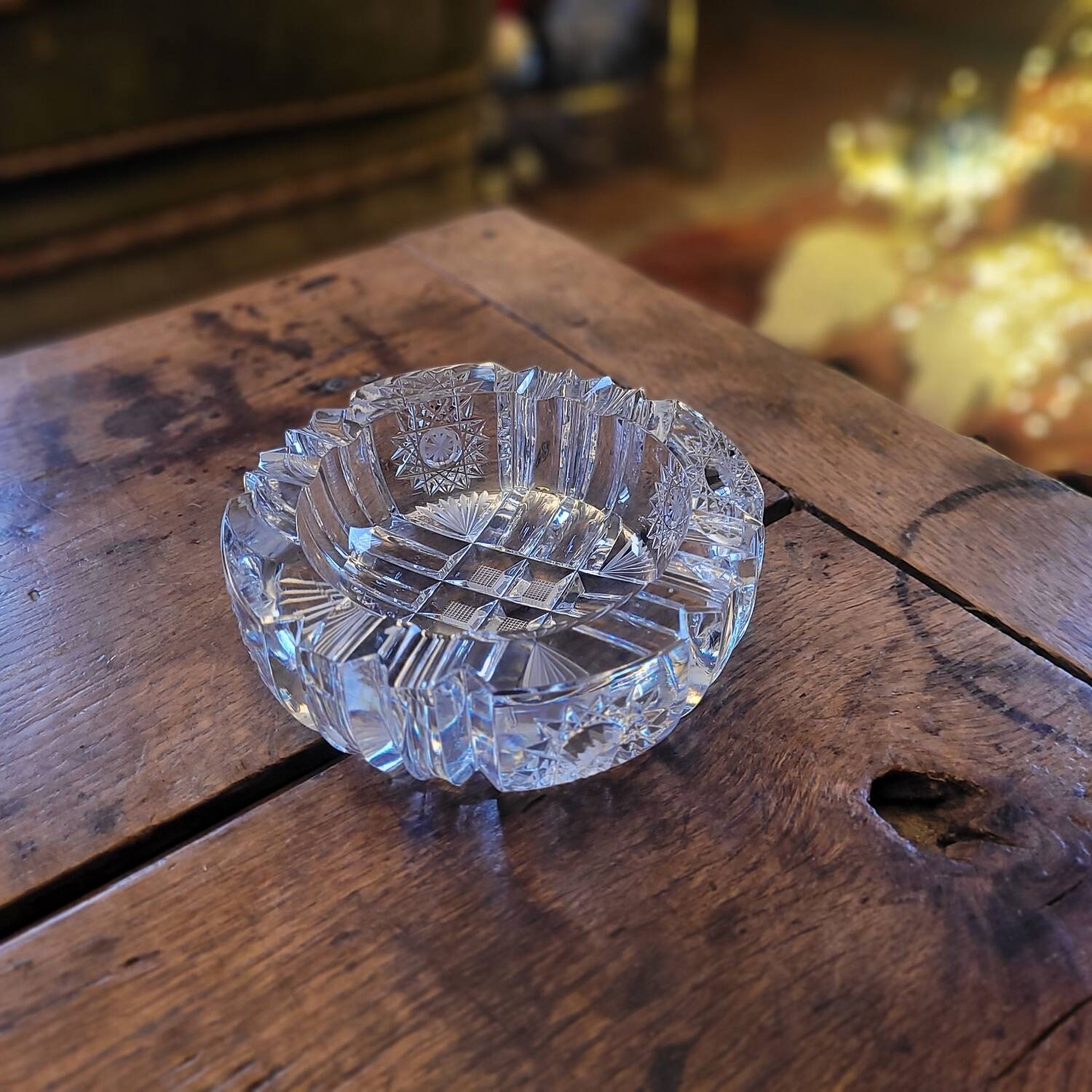 Cut crystal ashtray - French crystal factory from the 1970s-1980s