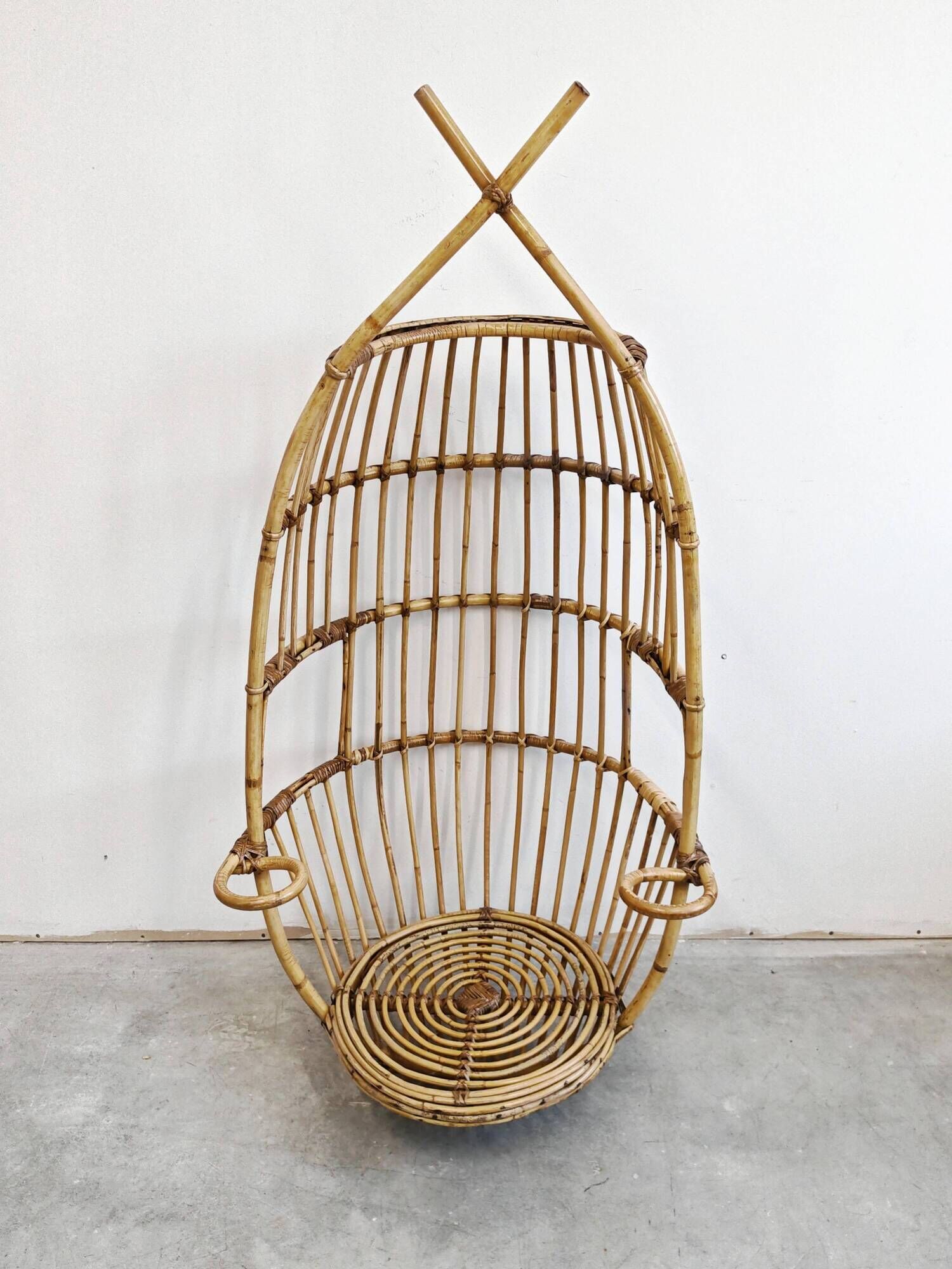 Mid Century hanging egg chair in bamboo by Fratelli Castano 1950s