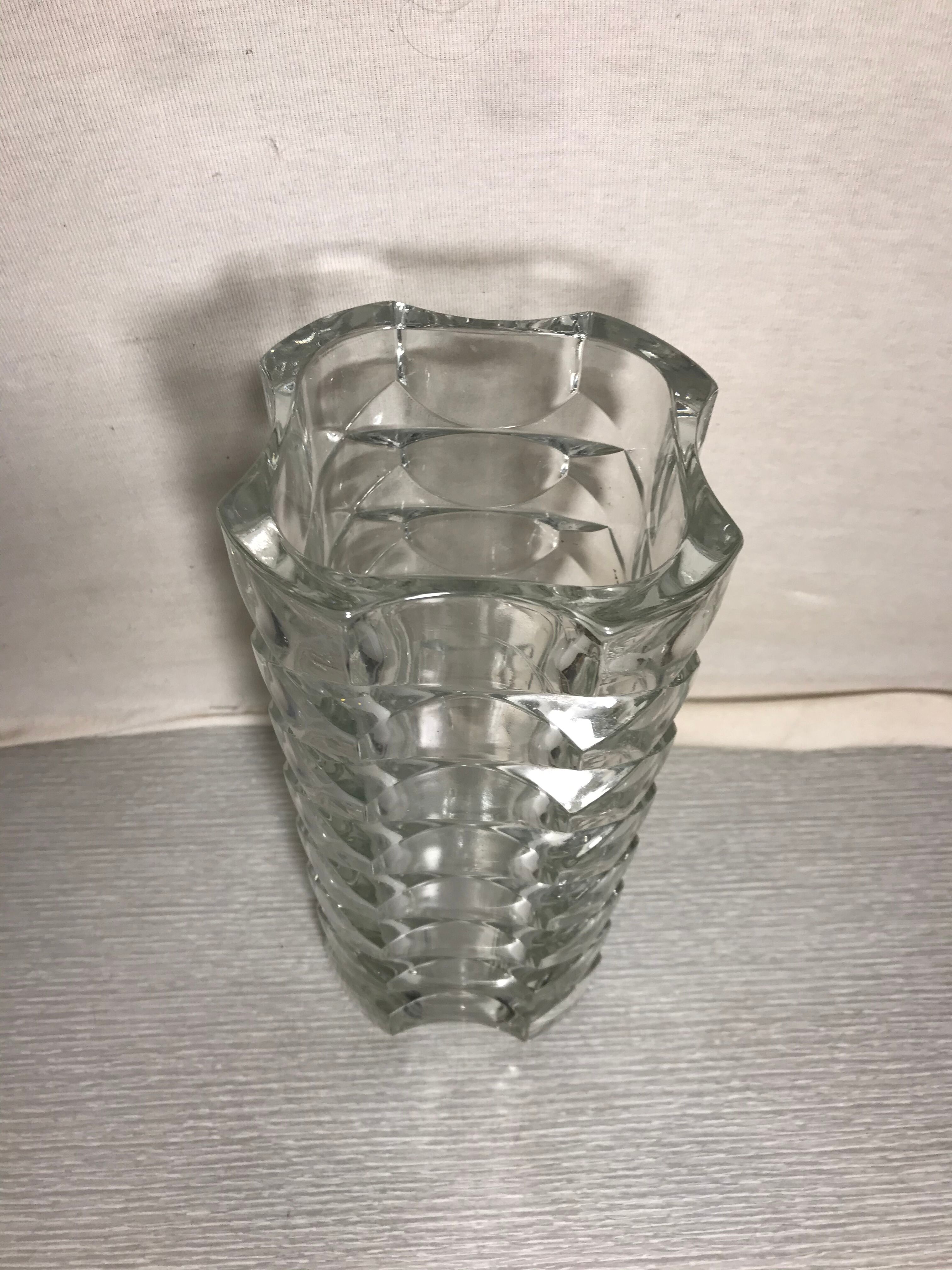 Ancient cristal vase from Arques glass mould french Art Deco style