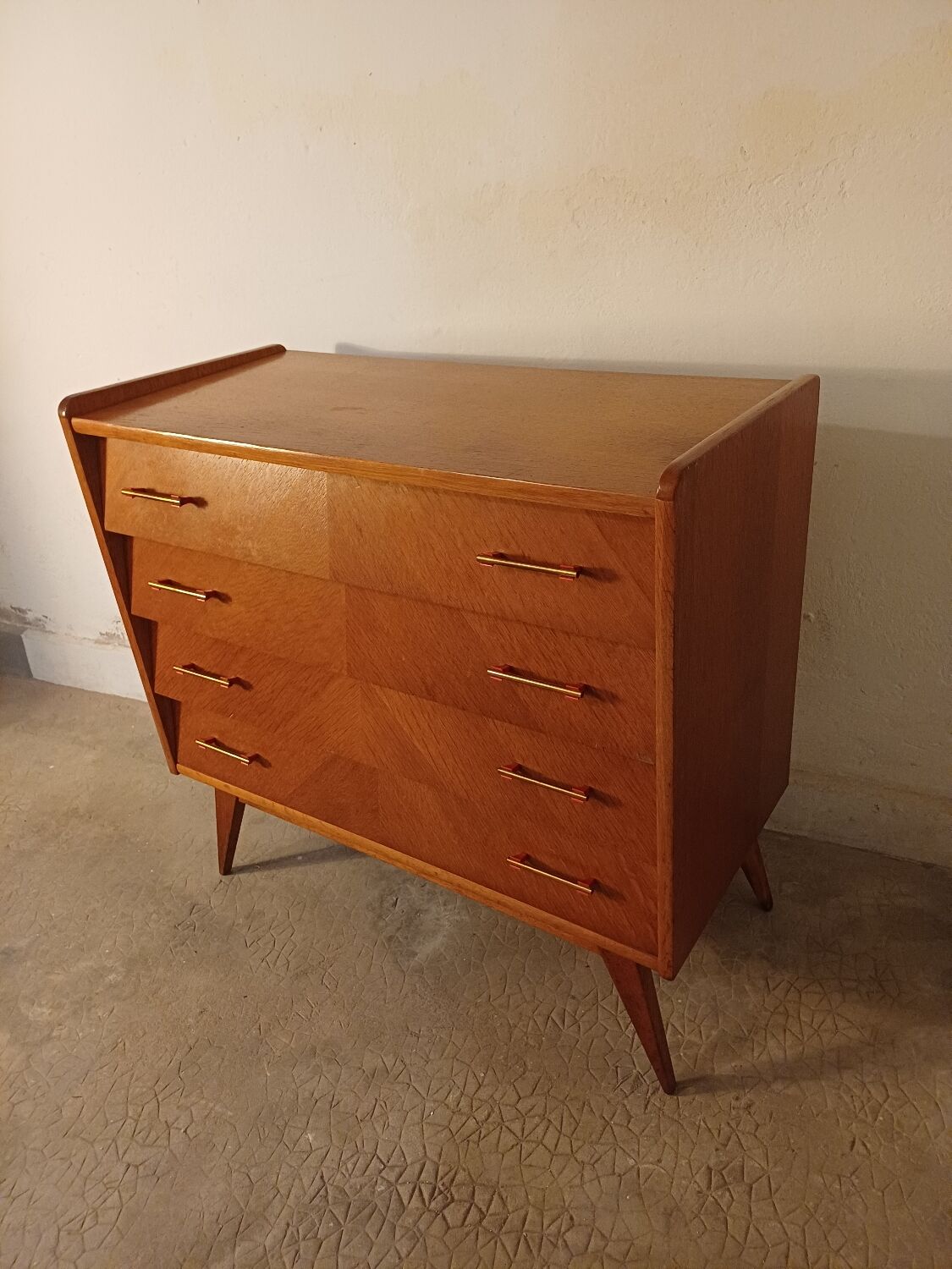 Vintage chest of drawers