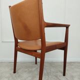 JH513 armchair by HJ Wegner for Johannes Andersen