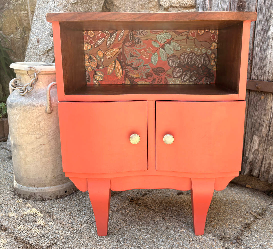 "Corail Bohème" bedside table – vintage relooked, 1940s / 1950s