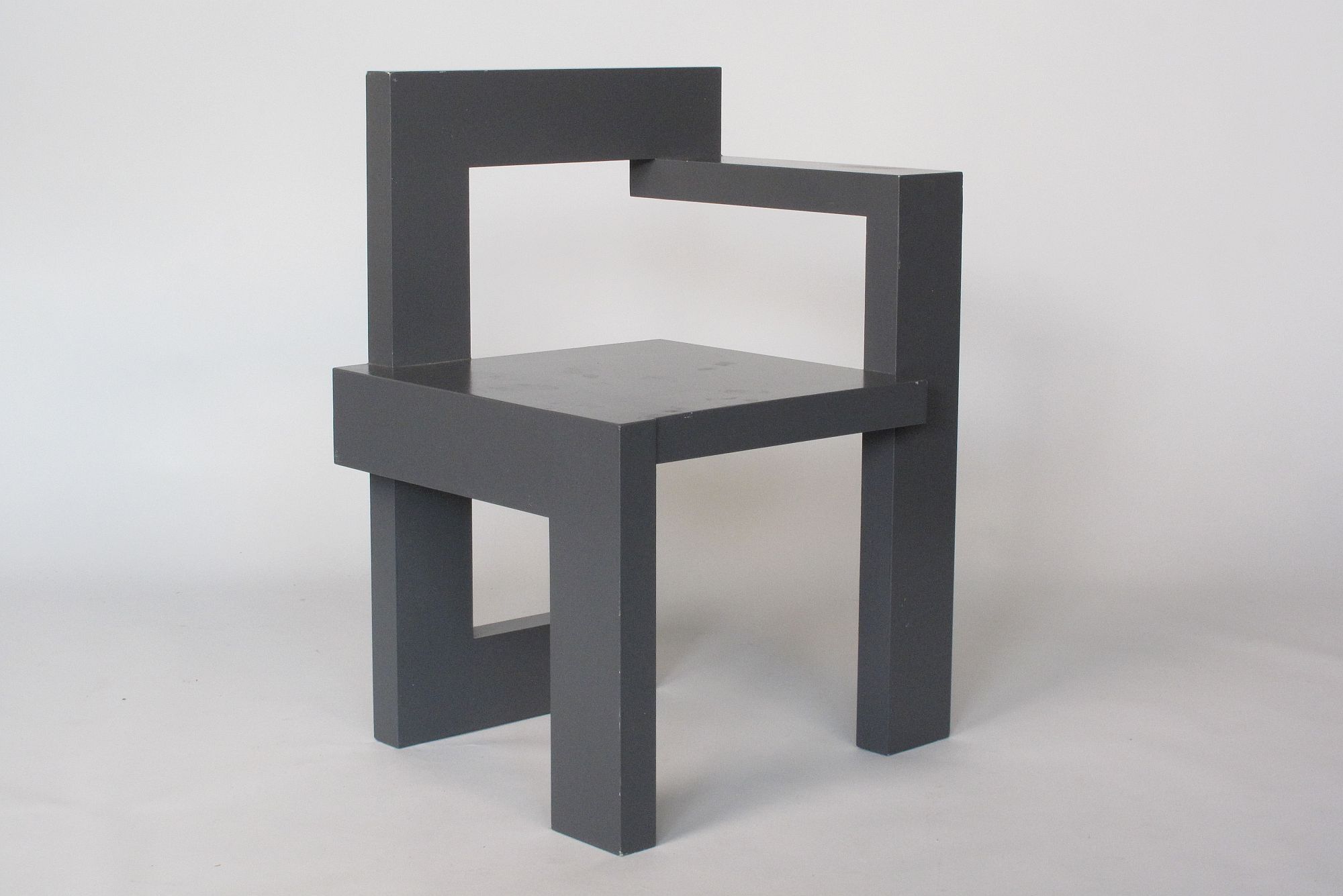 Modernist Chair in Oak Wood