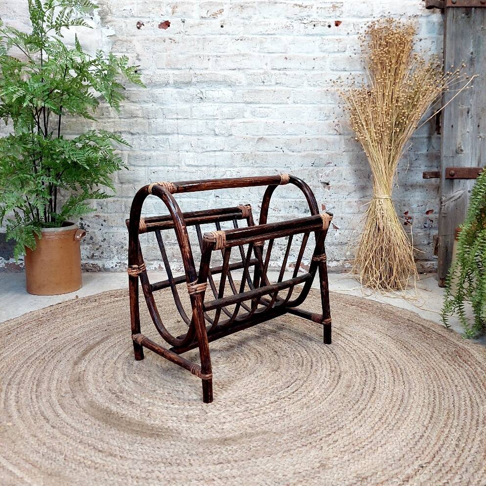 Magazine rack