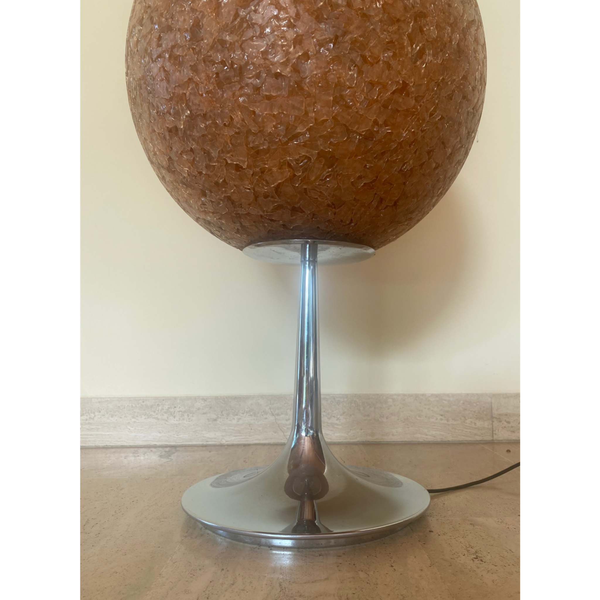 Lampe boule space age en méthacrylate italie 1970