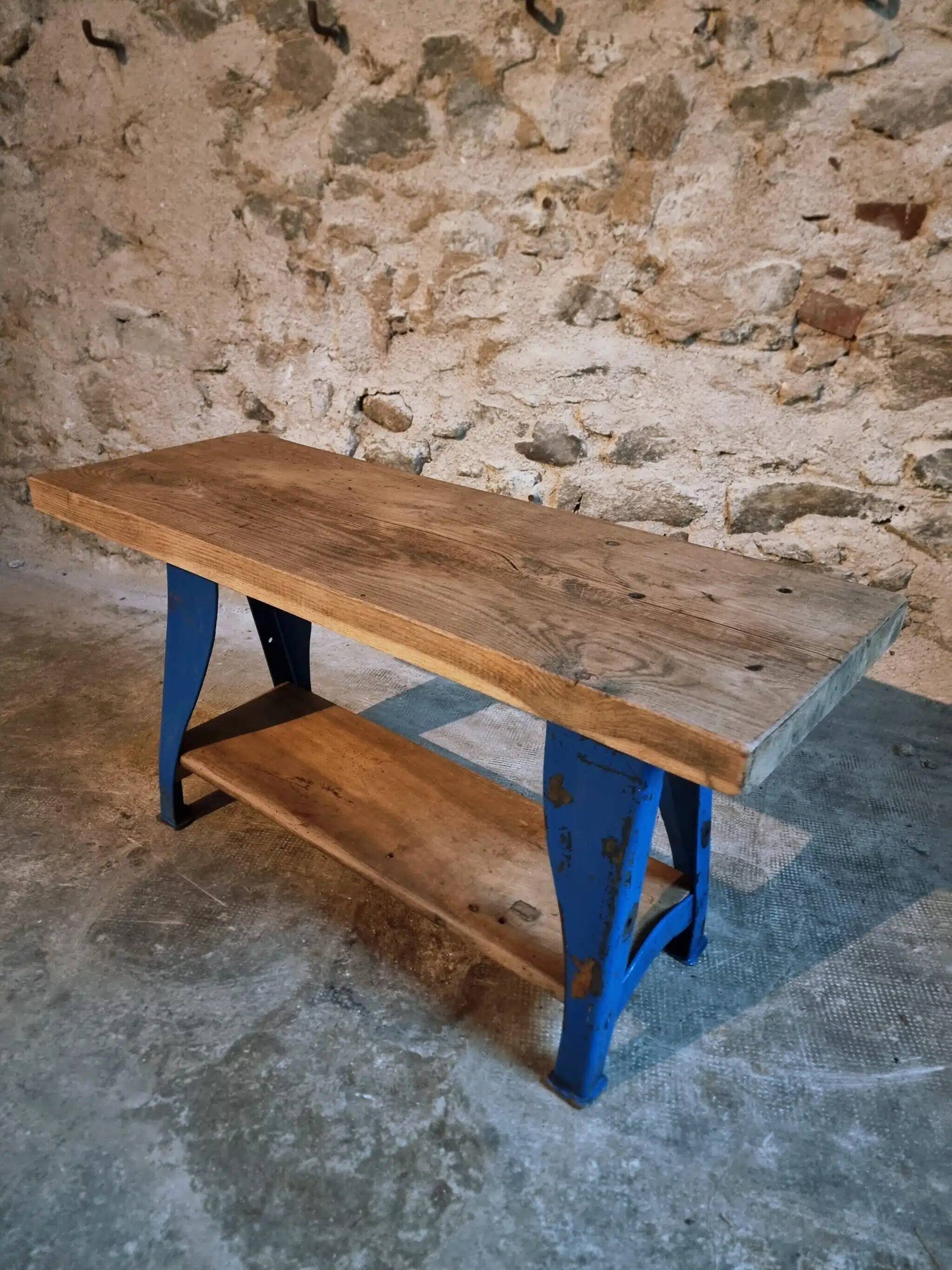 Vintage industrial workbench table with cast iron legs (Aux Forges de Vulcain)