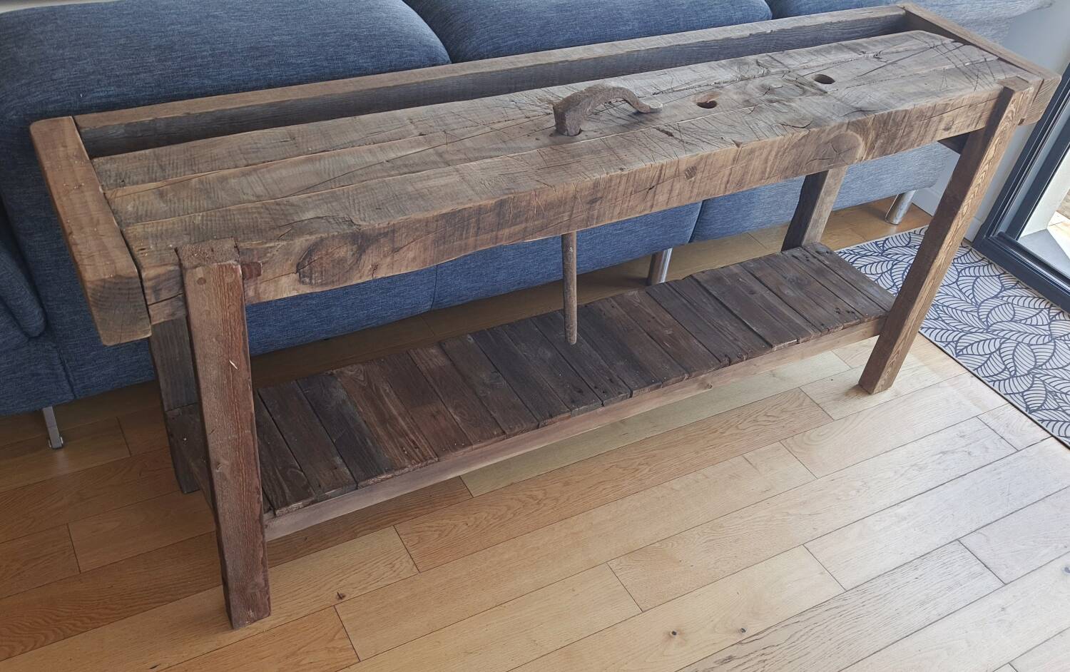Woodworking bench