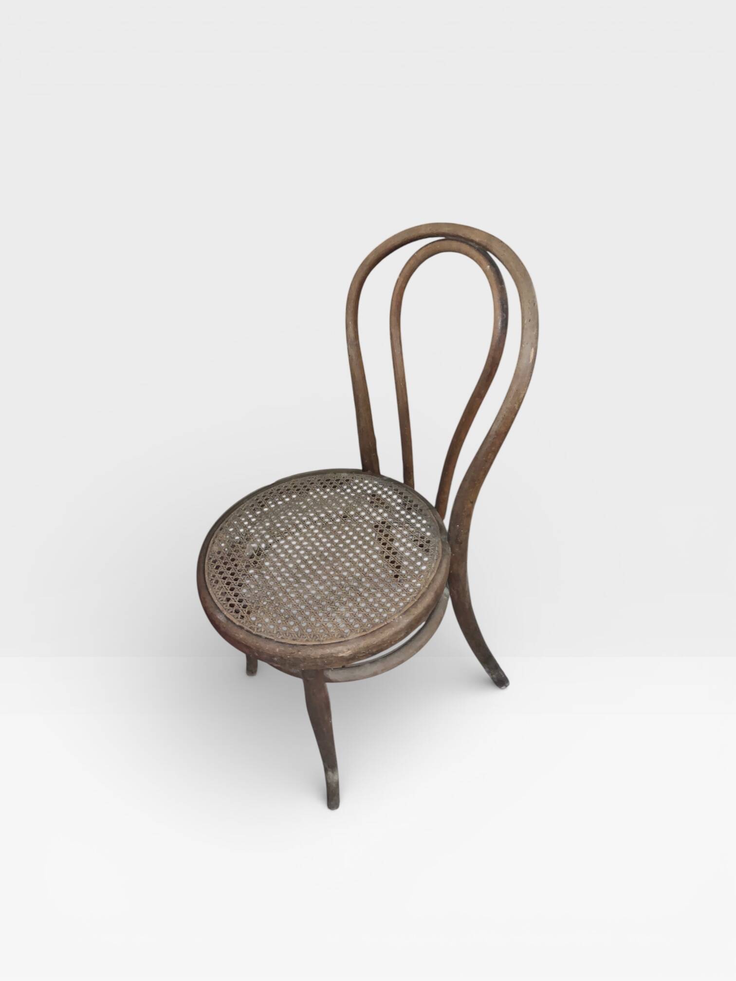 Set of 4 Authentic Thonet Chairs No. 18 – Bent Wood and Rattan