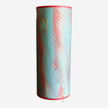 Abat-jour tube en papier marbré rouge et bleu
