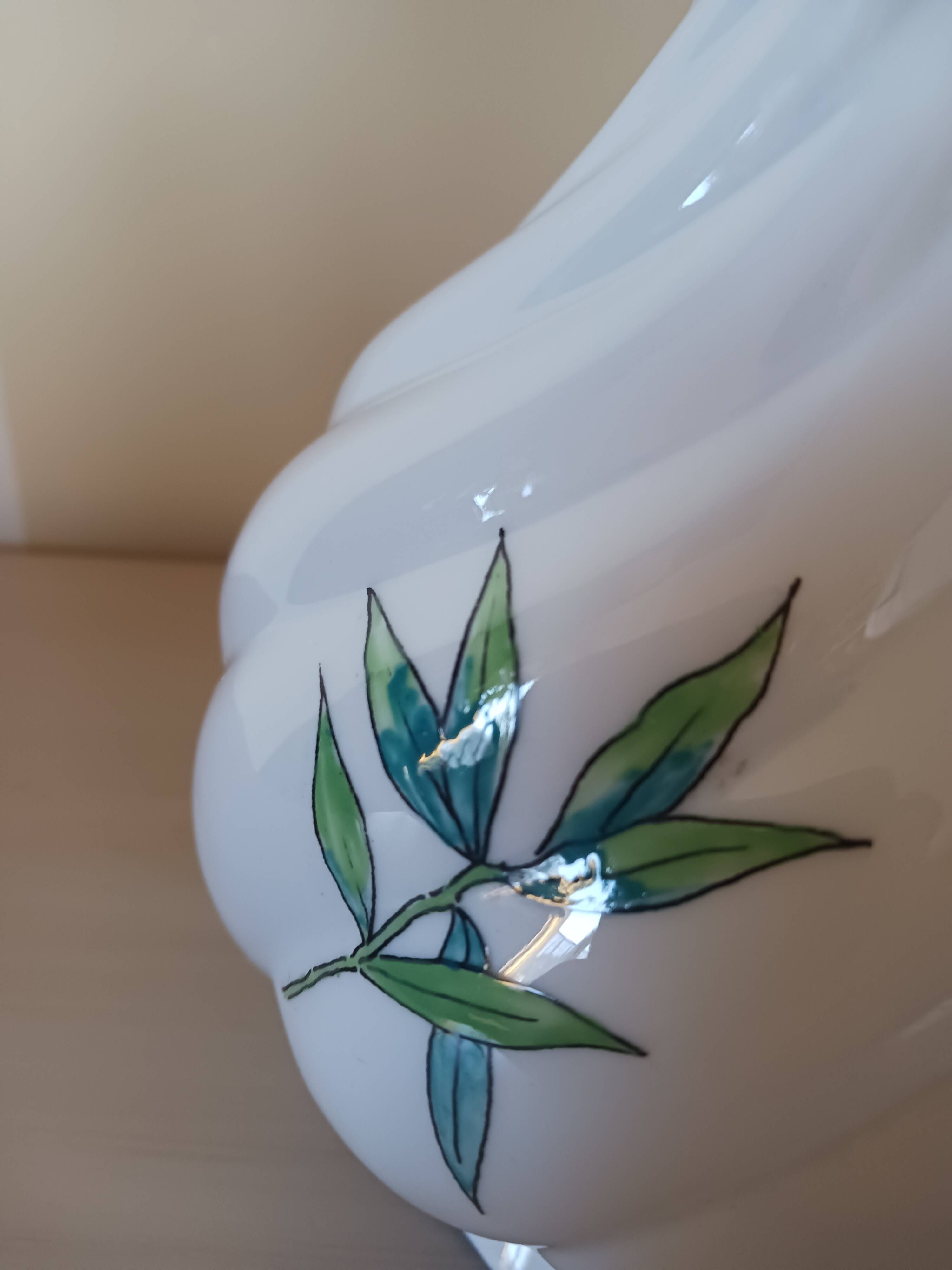 Antique lamp, in Paris porcelain, with Japanese decoration